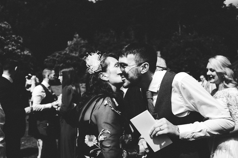 FUN USK CASTLE WEDDING PHOTOGRAPHY WALES 028
